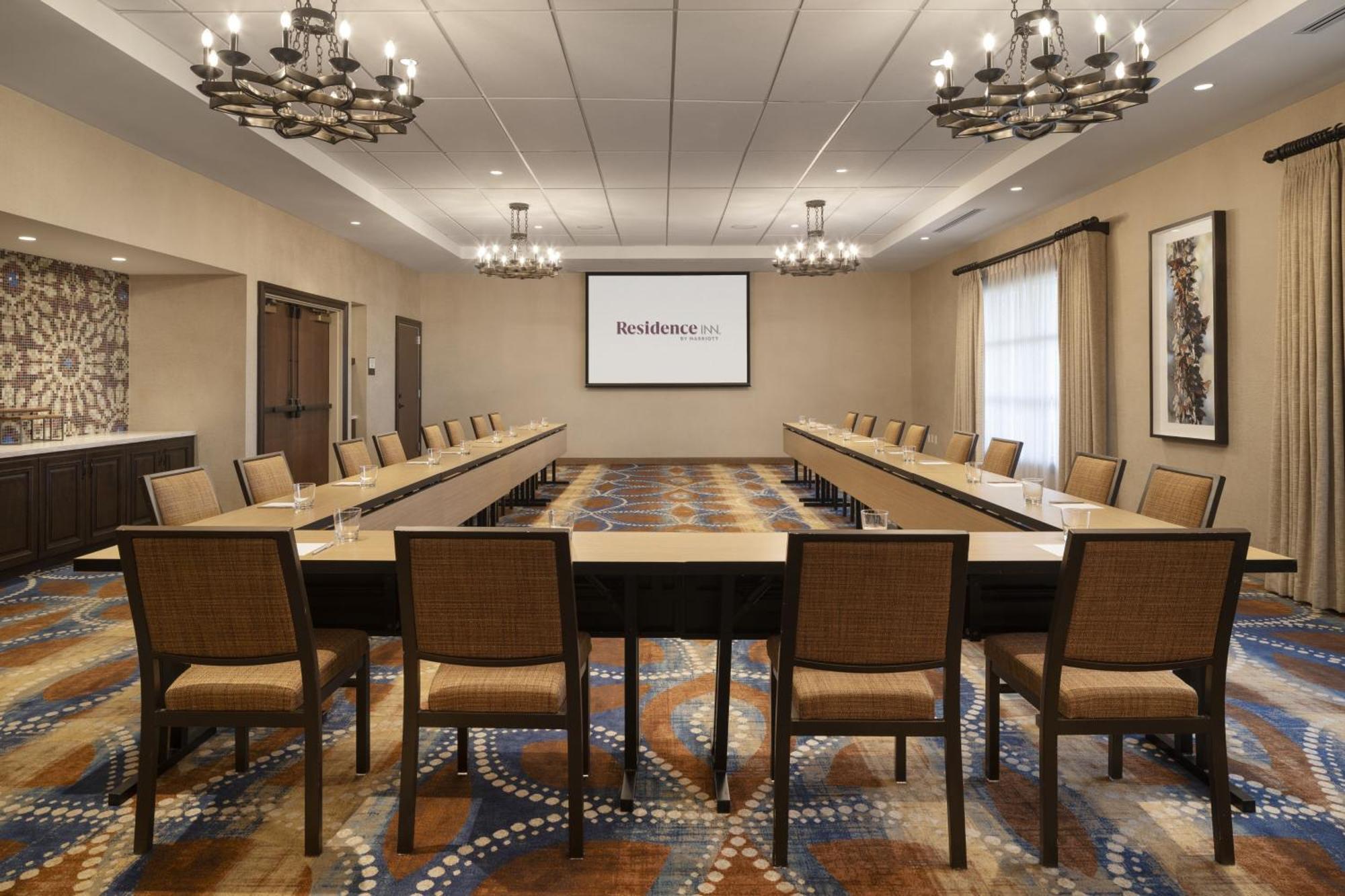 Residence Inn By Marriott Santa Barbara Goleta Екстер'єр фото