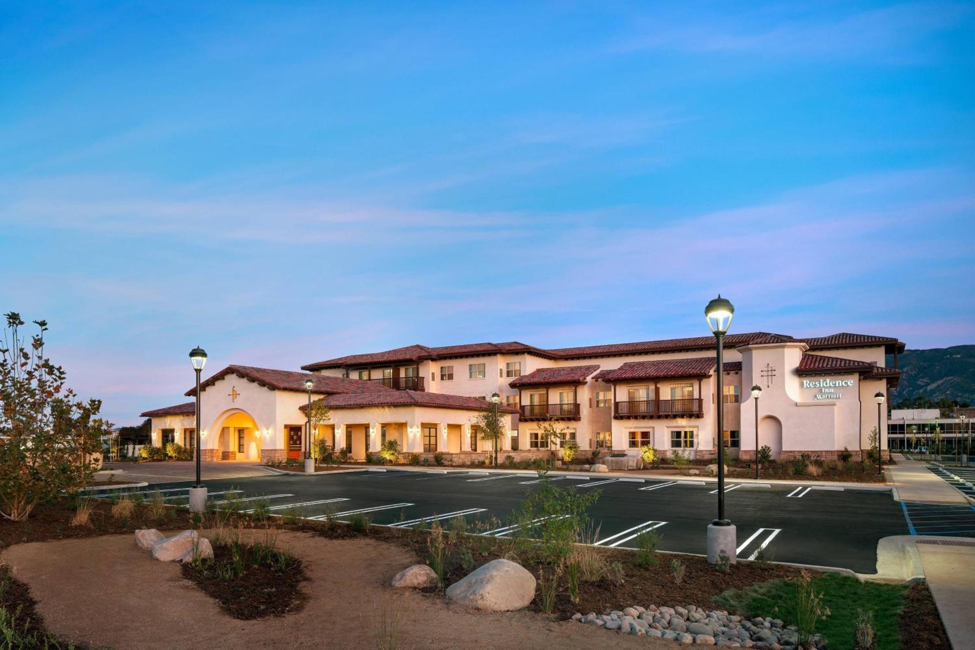 Residence Inn By Marriott Santa Barbara Goleta Екстер'єр фото