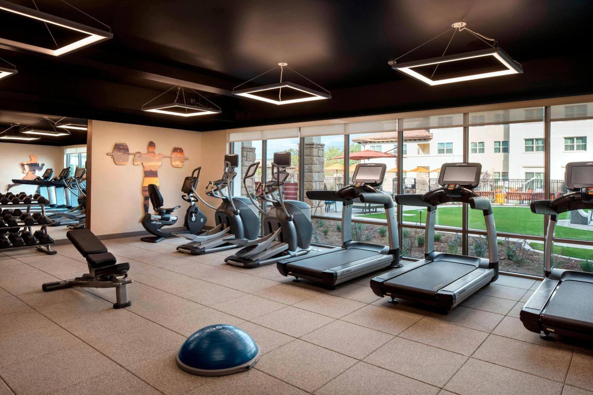 Residence Inn By Marriott Santa Barbara Goleta Екстер'єр фото