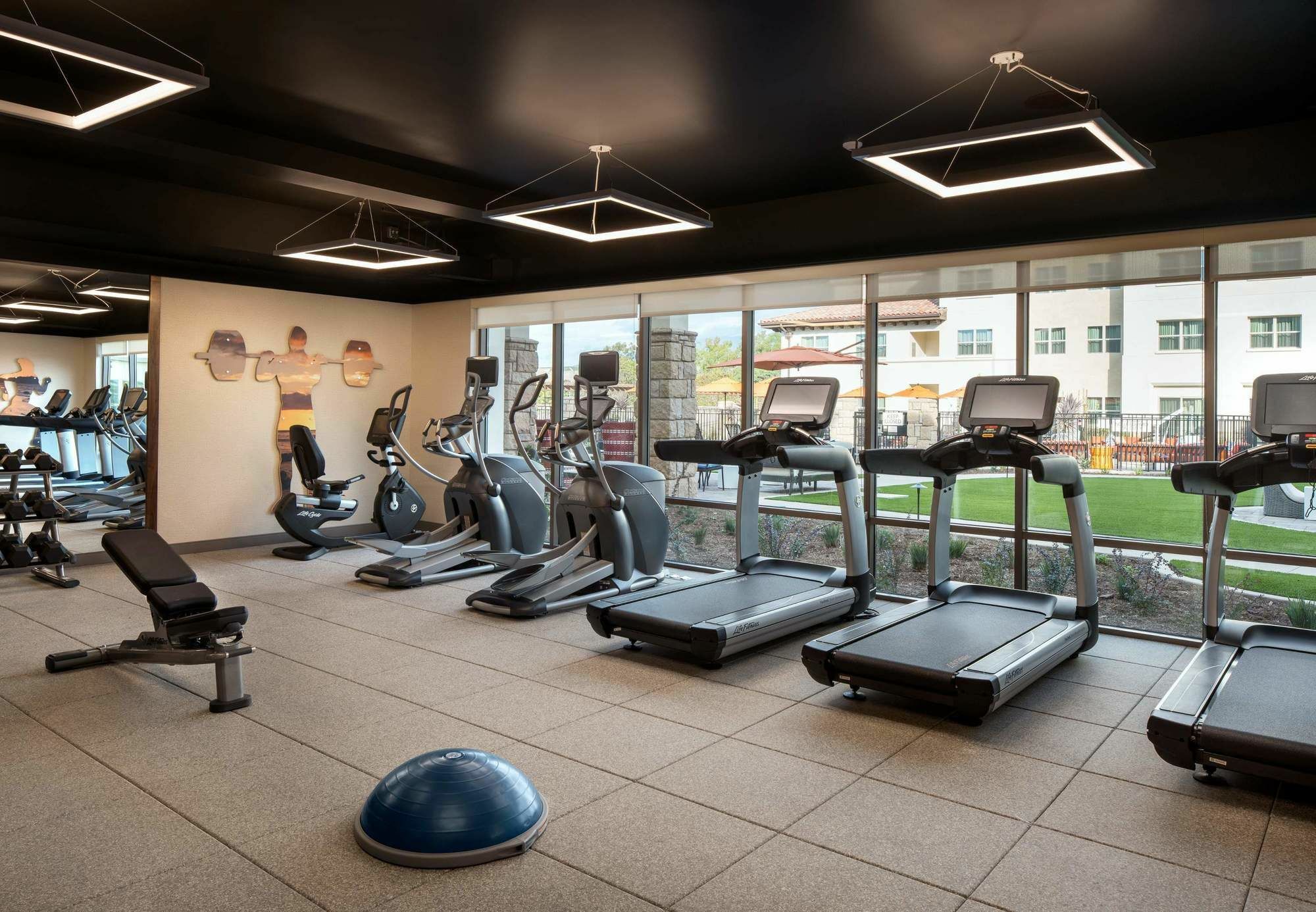 Residence Inn By Marriott Santa Barbara Goleta Екстер'єр фото